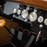 1931 Chrysler-24
